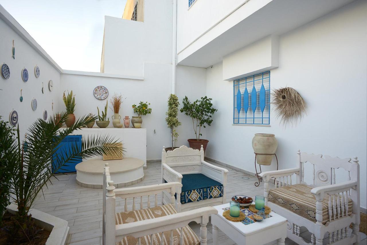 Dar Colibri - Maison D'Hotes A Kelibia Bagian luar foto